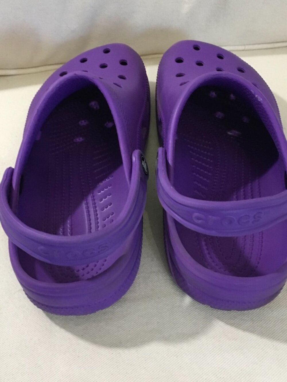 Crocs Classic Clogs Unisex Purple M8/W10 - Picture 3 of 6